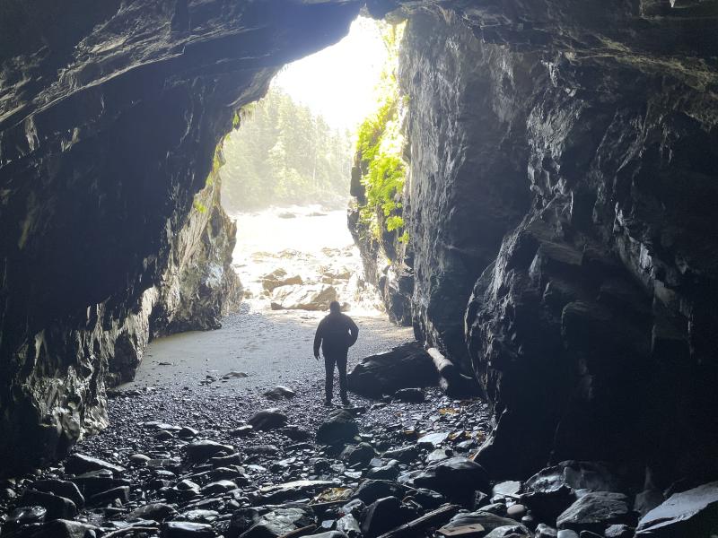 Sea Cave photo 36